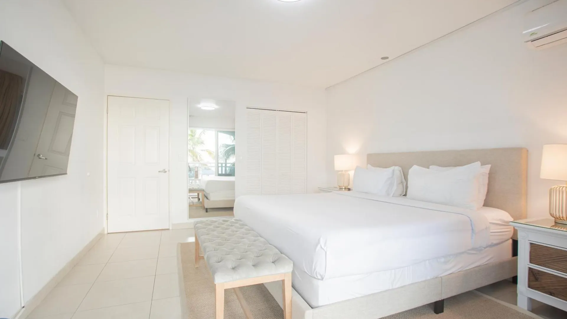 Maho Beach House 公寓